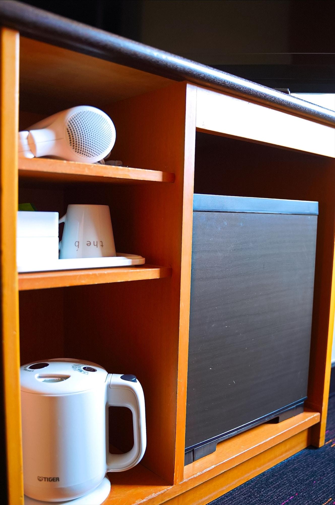The B Hotel 3*