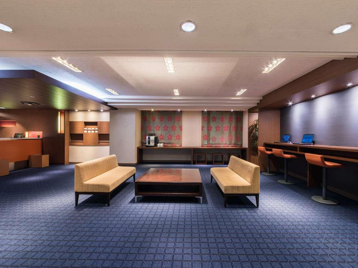 Hotel The B 3*